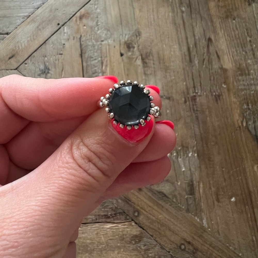 Sterling silver Pandora ring. Like new!! Blue!